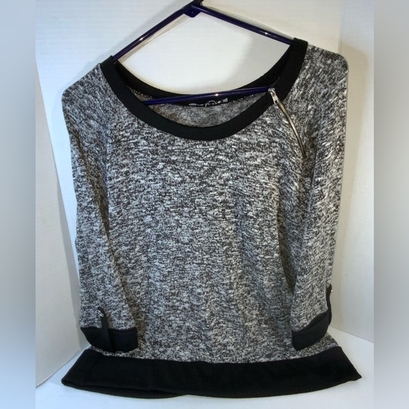 Libian Gray & Black lightweight elbow sweater L/XL - Picture 1 of 6